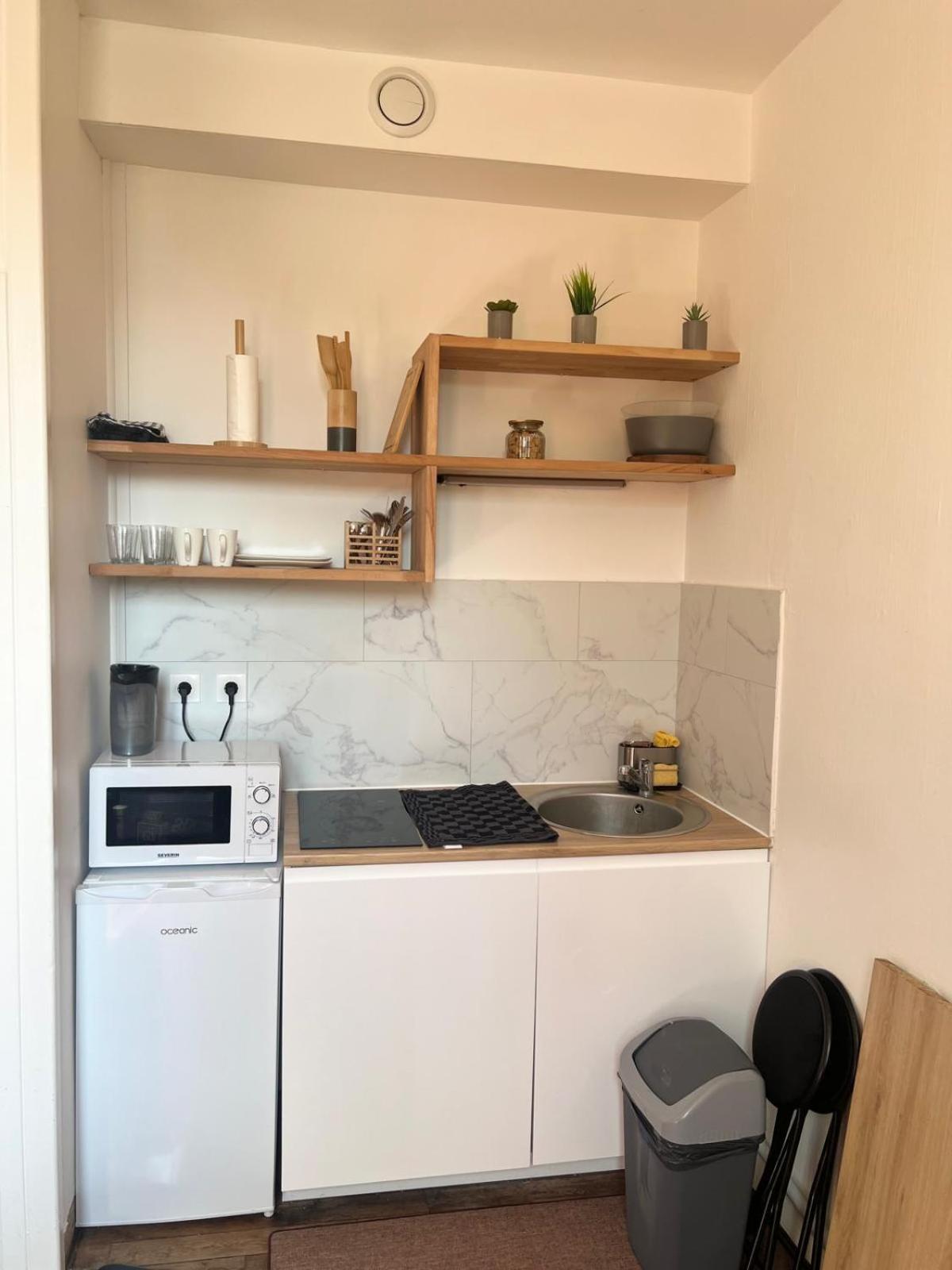 Charmant Studio A Poitiers Ngoại thất bức ảnh